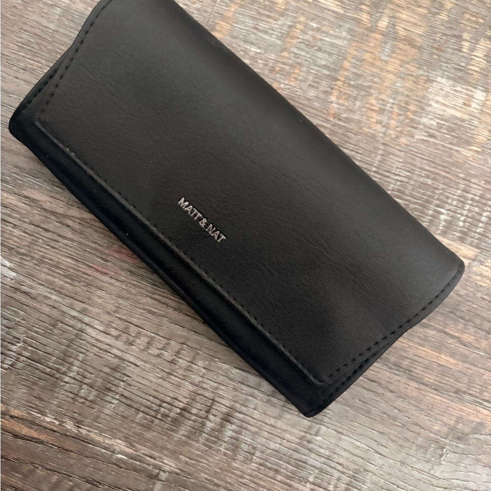 Matt & Nat Elegant Black Card Holder